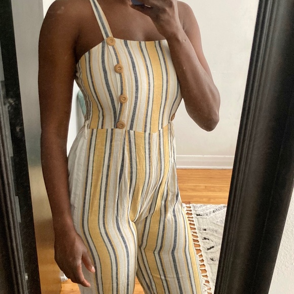 Linen jumpsuit - Picture 1 of 2